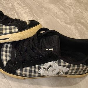 Womens dc shoes chelsea cut